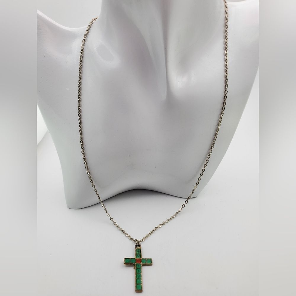 Cathedral green cross‎ mosaic necklace N0610